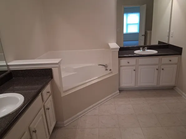 7068 Littlebrook Way, Douglasville, GA 30134