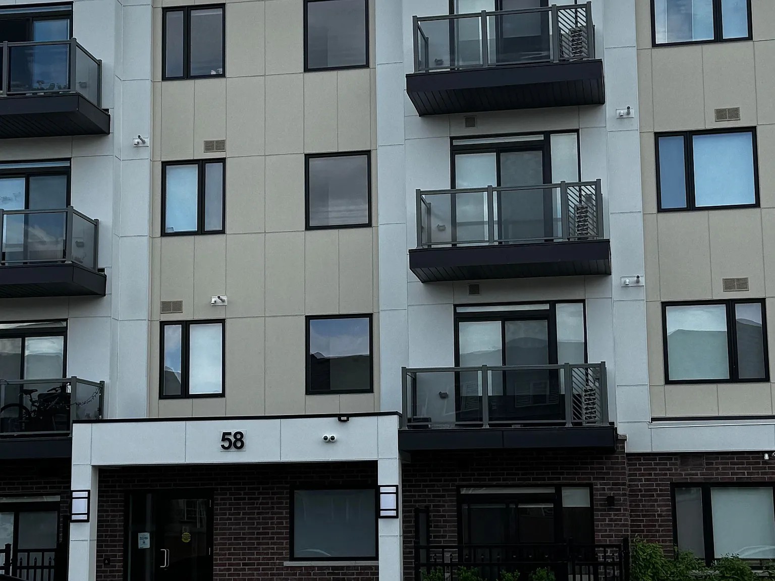 2 bed, $2,150 — Photo 3