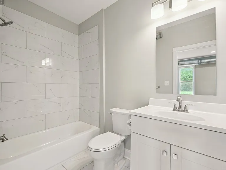 68 E Philadelphia St — Photo 14
