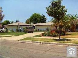 1417 E Greenview Dr, Orange, CA 92866