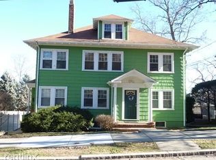28 Colbourne Cres, Brookline, MA 02445