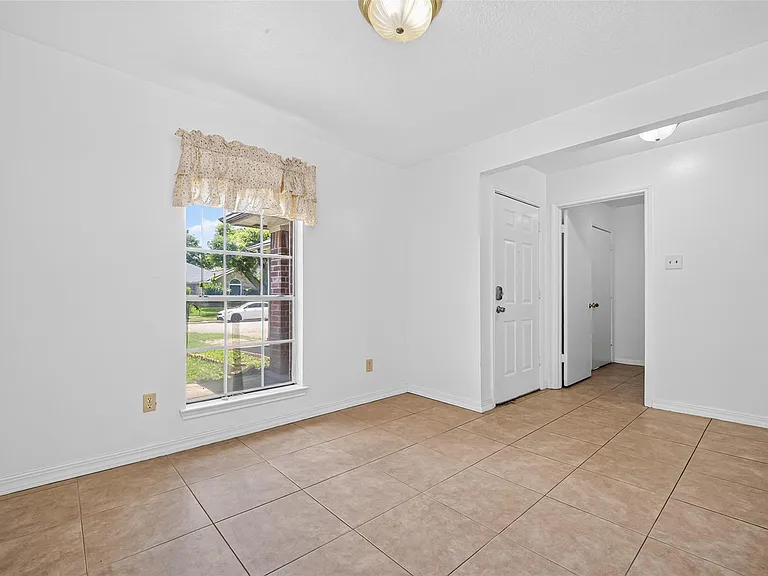 6510 Grand Haven Dr — Photo 8
