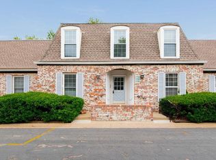5702 Metcalf Ct, Mission, KS 66202