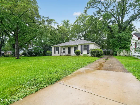 305 Broadmoor Dr, Jackson, MS 39206