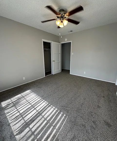 2408 Nipomo Ave — Photo 3