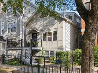 2729 N Wayne Ave #A, Chicago, IL, 60614