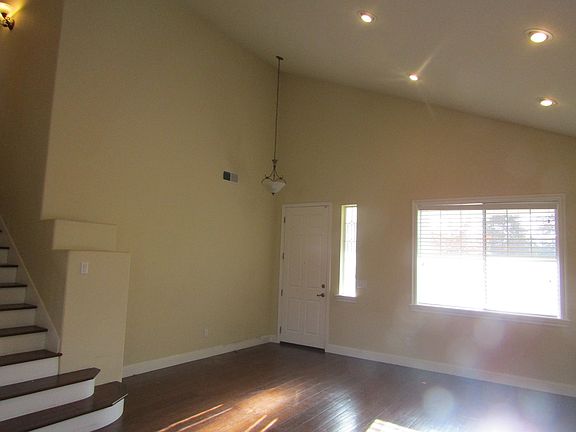 5th image of 1140 Penrod Way