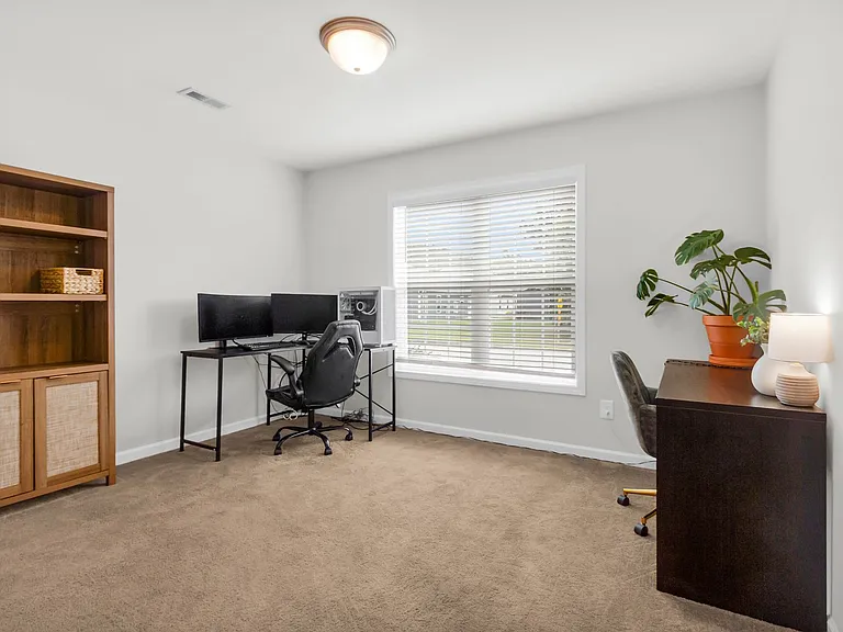 115 Grantham Pl — Photo 28