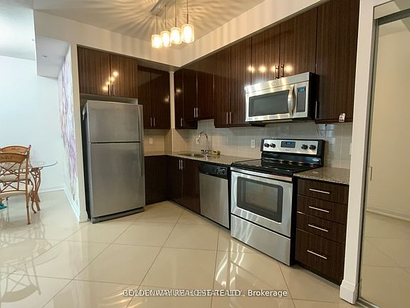 2nd image of 75 N Park Rd #402