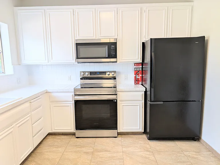 1107 Palm Ave #B — Photo 10