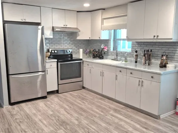 601 Starkey Rd Lot 139, Largo, FL 33771