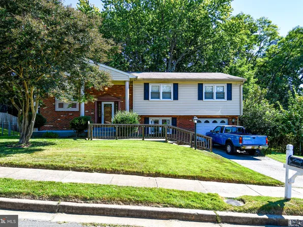 13249 Kurtz Rd, Woodbridge, VA 22193