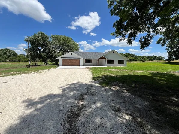 13049 N County Road 3400, Stratford, OK 74872
