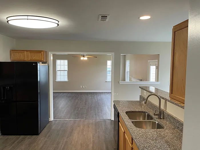 3635 Pauline Ln — Photo 10