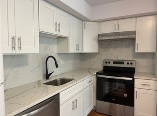 302 Brookwood Dr, Ambler, PA 19002