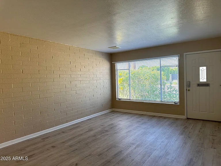 3514 N Pueblo Way — Photo 5