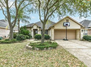 3319 Long Briar Ln, Sugar Land, TX 77498