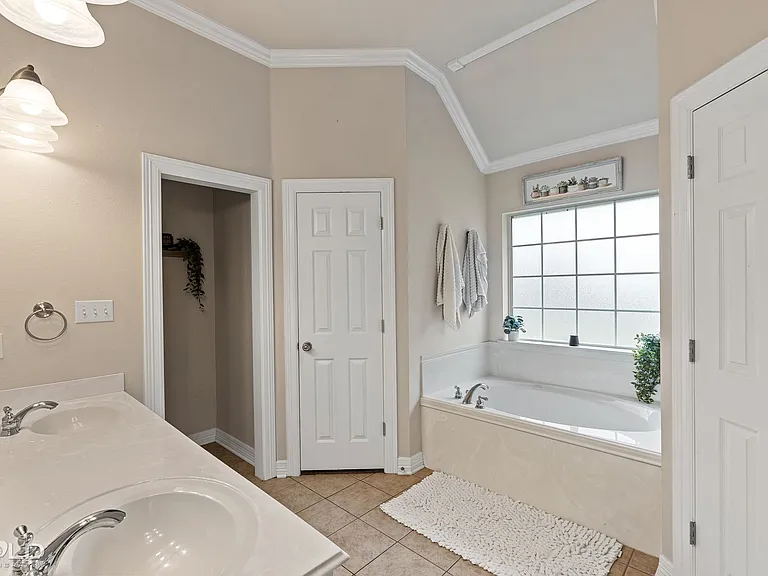 2531 Brookhaven Dr — Photo 30