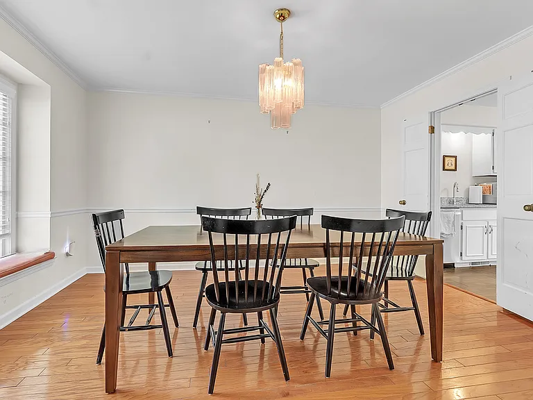 519 Princeton Oaks Cv — Photo 10