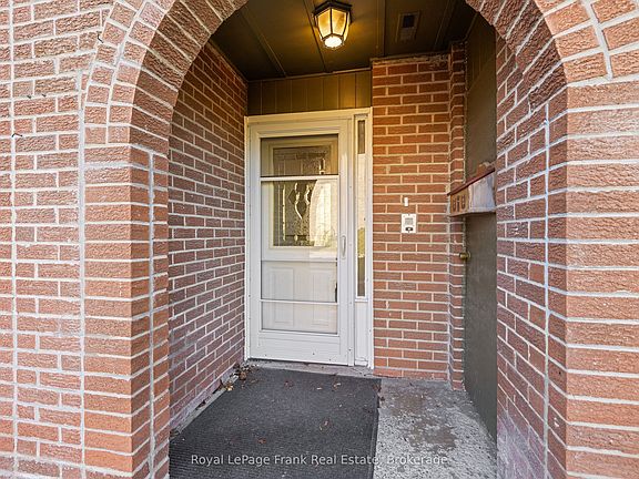 3rd image of 18 Reygate Ct #28