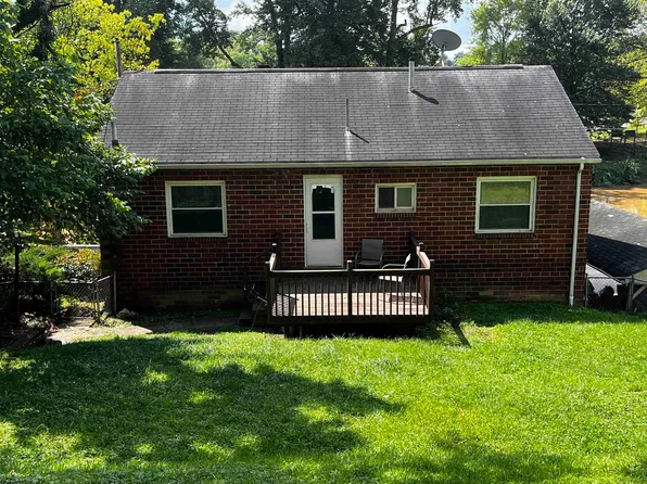 848 Milford St, Clarksburg, WV 26301