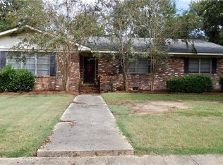 916 W Tuskeena St, Wetumpka, AL 36092