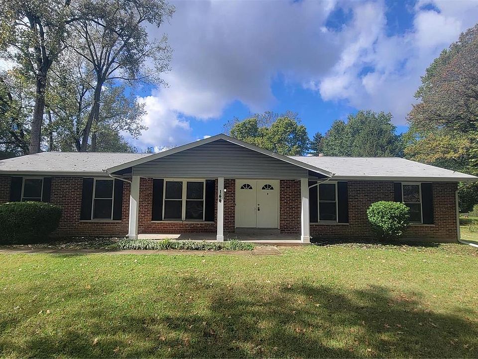 1st image of 144 Kings Dr