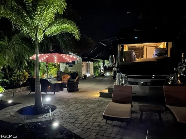 261-3012 Gray Eagle Pkwy, Labelle, FL 33935