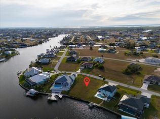 2207 NW 36th Pl #32, Cape Coral, FL 33993