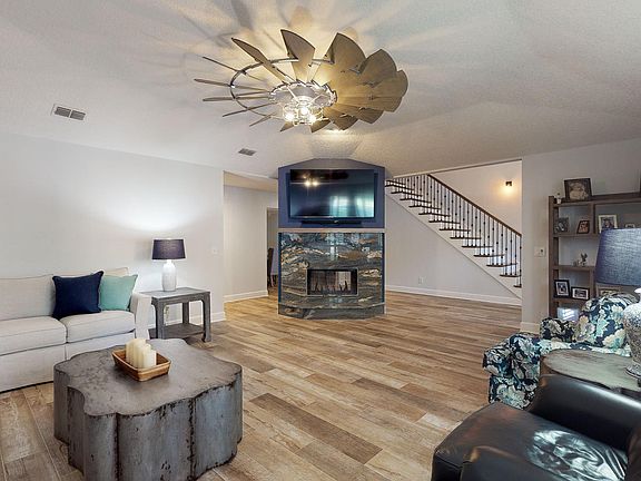 5th image of 1837 Shoal Creek Cir