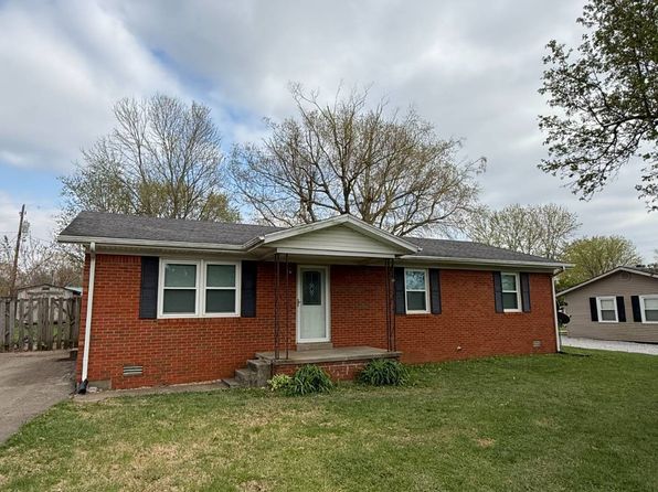141 1st St, Centertown, KY 42328
