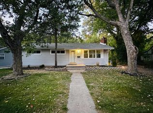 400 W South St, Crown Point, IN 46307
