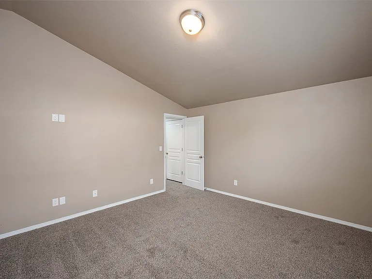 629 S Lakeland Dr — Photo 27