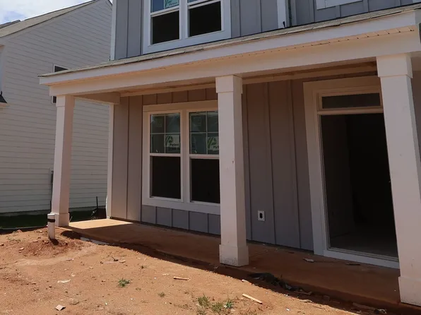 2034 Uplands Rd, Sherrills Ford, NC 28673