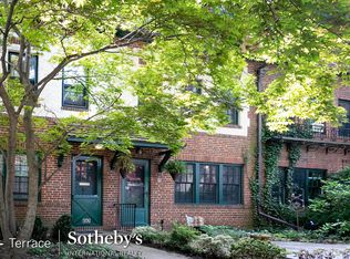 221 Burns St FLOOR 3, Forest Hills, NY 11375