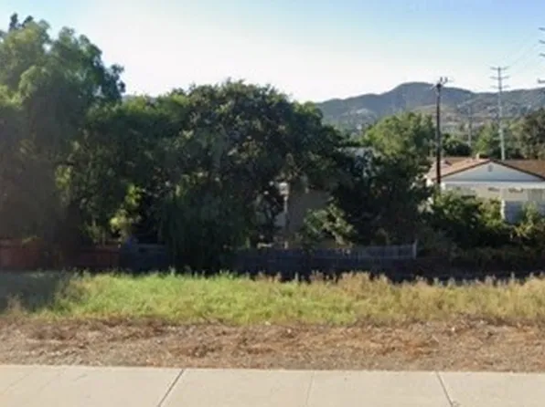 500 E Hillcrest Dr Lot 18, Thousand Oaks, CA 91360