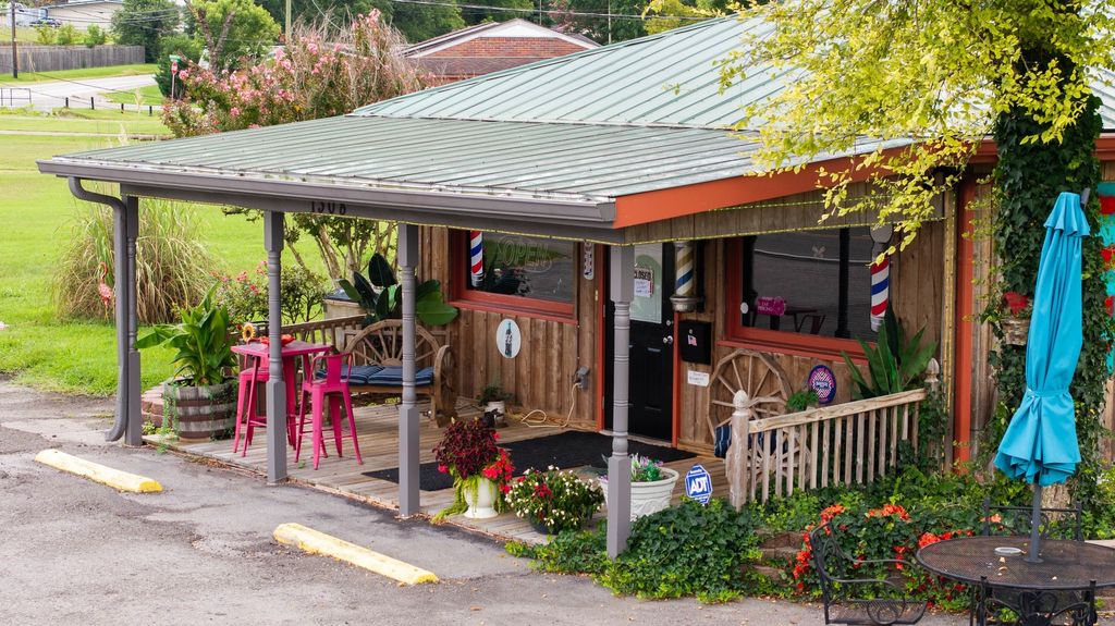 1308 Neelys Bend Rd, Madison, TN - View 3