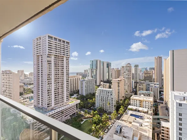 445 Seaside Ave APT 2712, Honolulu, HI 96815