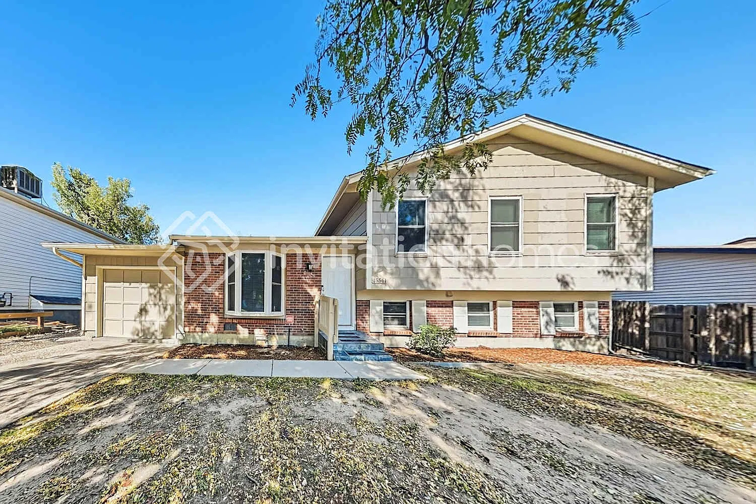 15561 E Pacific Pl Aurora, CO 80013 — Photo 1