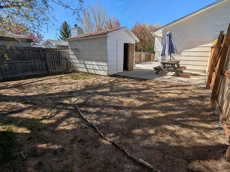3107 Scott Dr — Photo 19