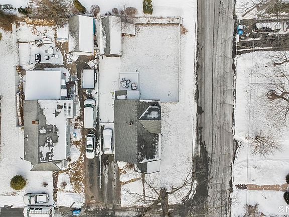 4th image of 3 Anderson Street