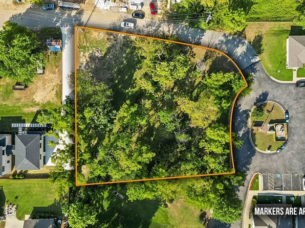 7 & 8 SE H St, Bentonville, AR 72712