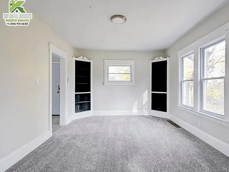 10517 Elk Ave — Photo 7