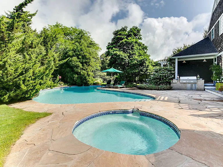 Herb Ct — Photo 23