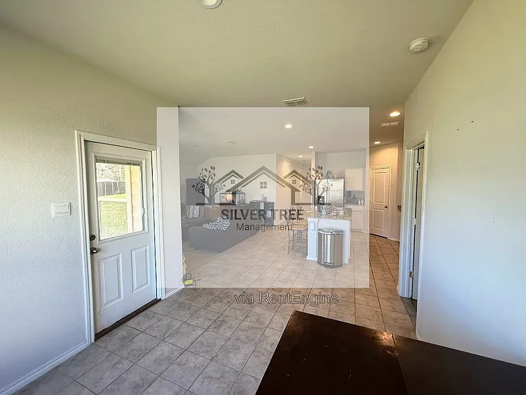 265 Olympia Marble Dr — Photo 4