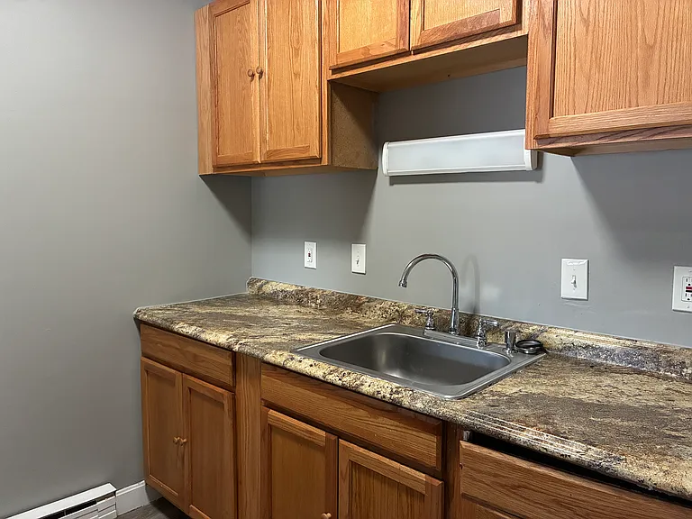 301 Main St #401 — Photo 1