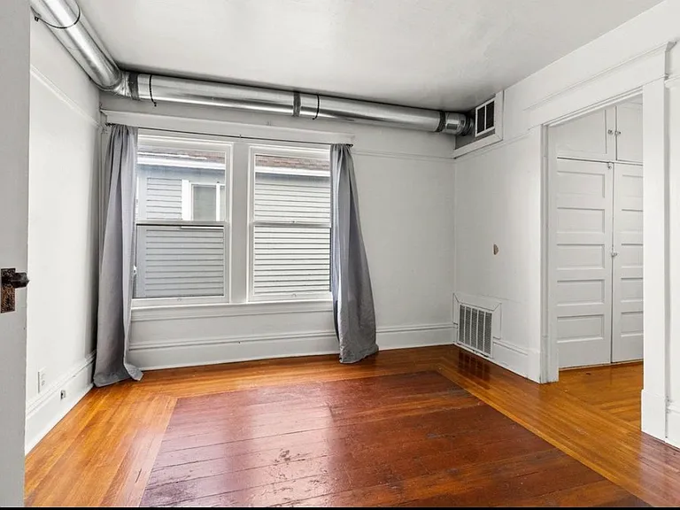 1027 W Maxwell Ave #2 — Photo 12