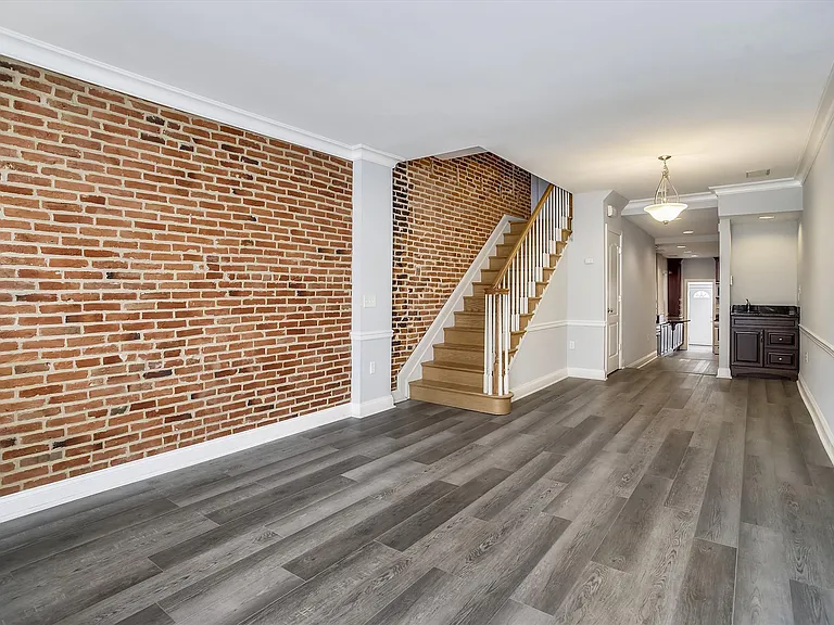 1444 Battery Ave — Photo 4