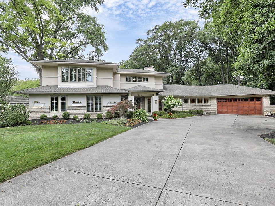 1st image of 192 Tucker Dr