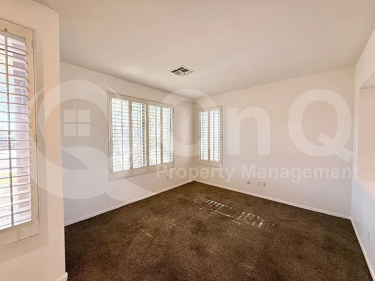 16609 S 16th Dr — Photo 28